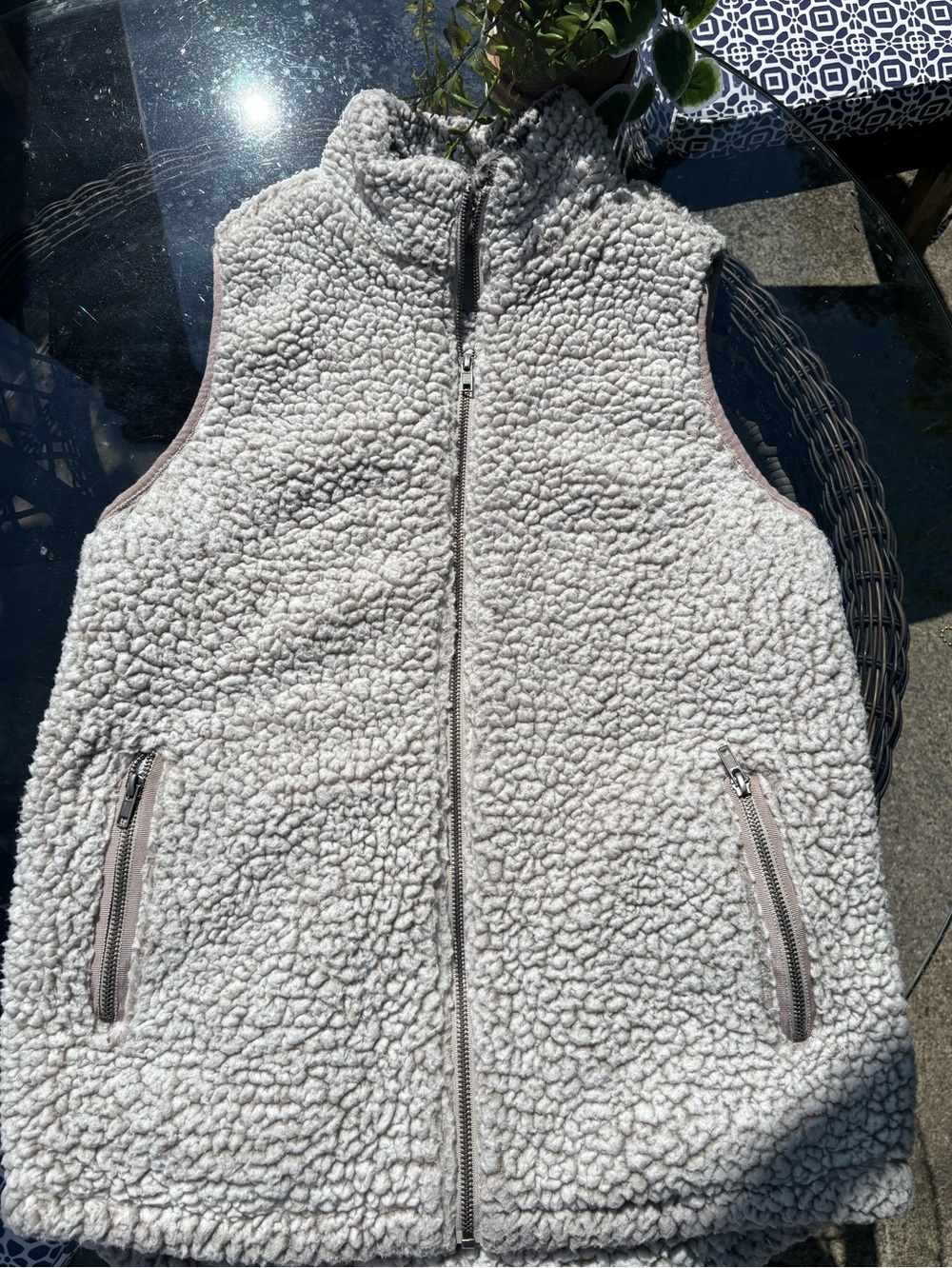 Thread & Supply Sherpa Teddy Fleece Vest Taupe Gray Full Zip Women’s Small